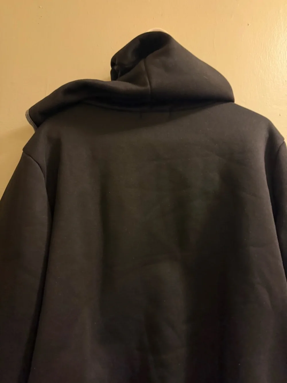 amropi Black Jacket with Zip